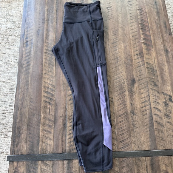Athleta Ultimate Stash Craft Tight. Size L. - Picture 4 of 11